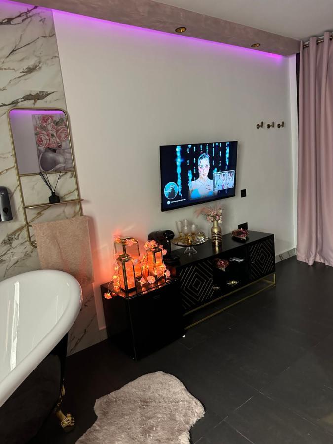 Habitacion Luxury Love Sant Carles De La Rapita Luaran gambar